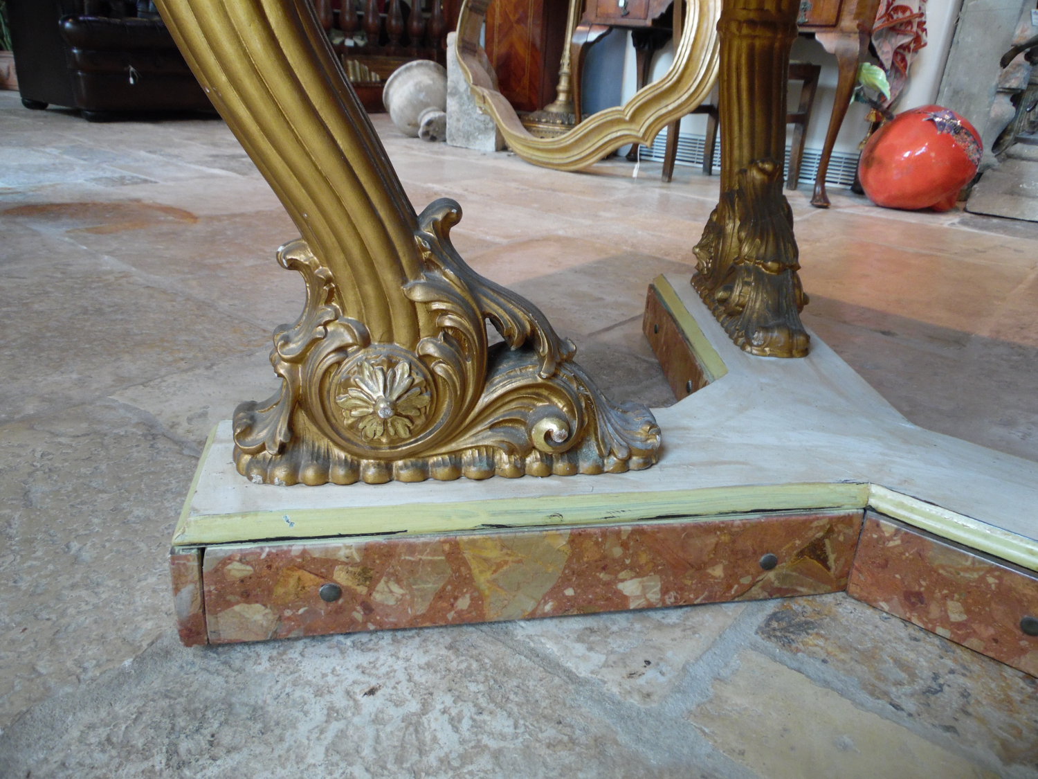 tavolo_con_piano_in_marmo_rosso_mob209p4