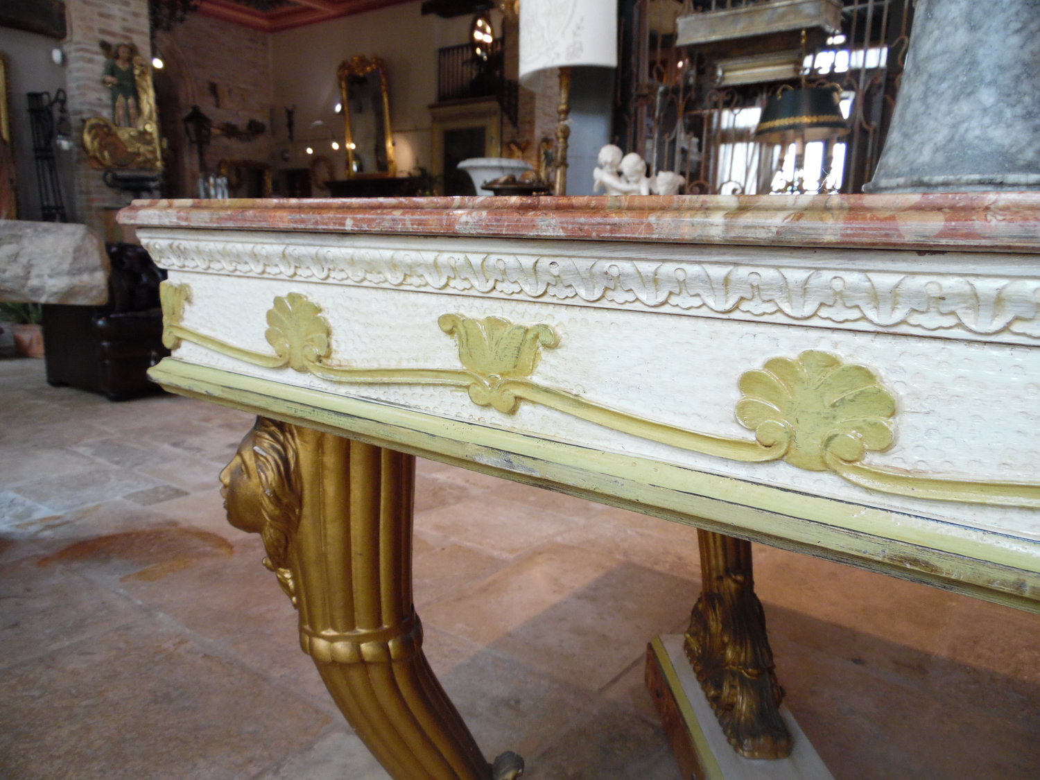 tavolo_con_piano_in_marmo_rosso_mob209p5