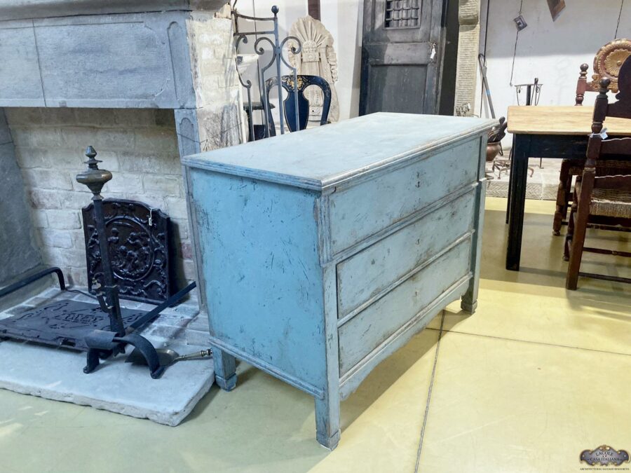 dresser in le Marche style
